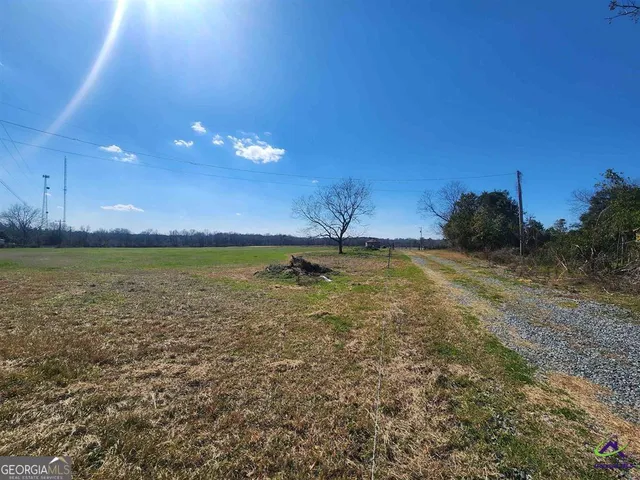 a view of interior and a lake view