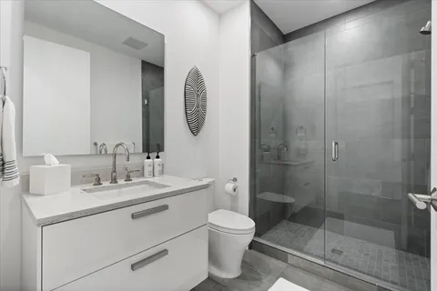 $1,599,000 | 403 North Wabash Avenue, Unit 10C, Chicago, IL 60611