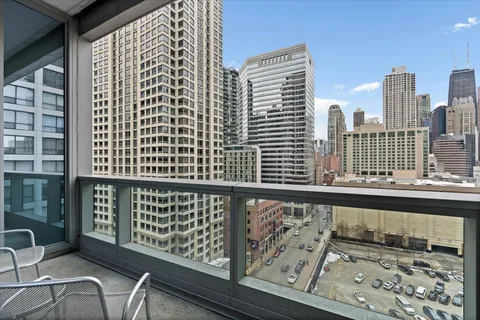 $1,599,000 | 403 North Wabash Avenue, Unit 10C, Chicago, IL 60611