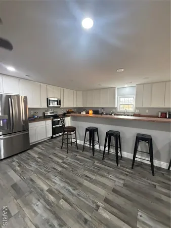 $899,900 | 4800 Pebble Lane, Farmington, MO 63640