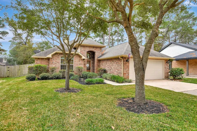 $2,250 | 11807 Briarwood Lane, Montgomery, TX 77356