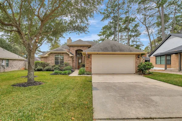$2,100 | 11807 Briarwood Lane, Montgomery, TX 77356