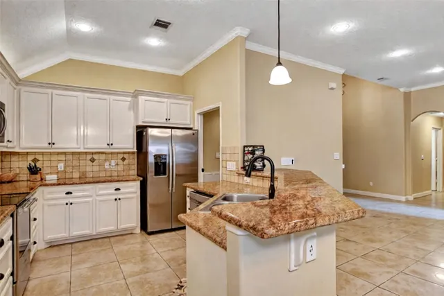 $2,250 | 11807 Briarwood Lane, Montgomery, TX 77356