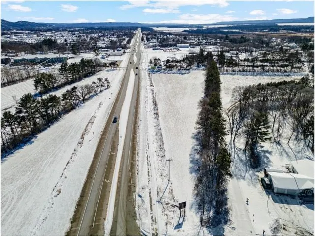 $4,833,000 | 35 Rd Holmen Wi 54650 Road, Onalaska, WI 54650