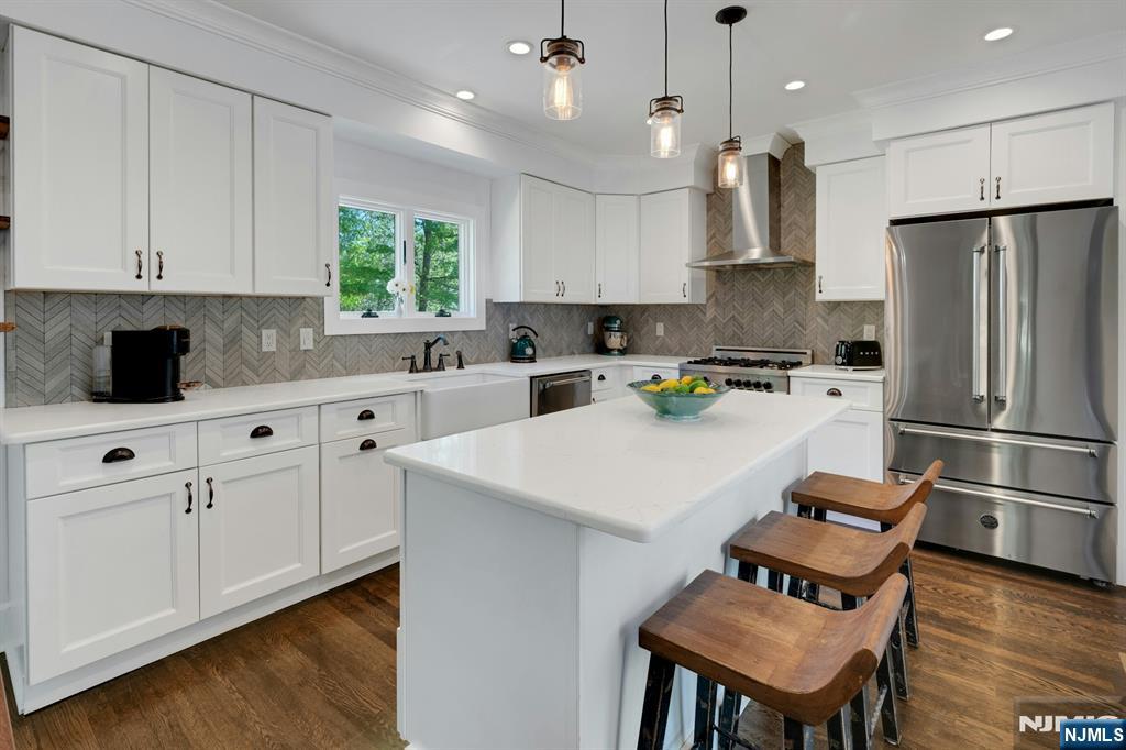 129 Mt Hebron Road Montclair, NJ 07043 - Photo 13 of 33