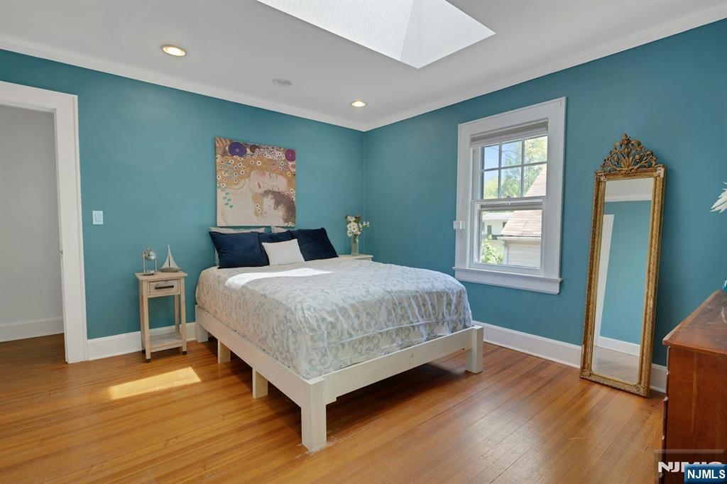 129 Mt Hebron Road Montclair, NJ 07043 - Photo 26 of 33