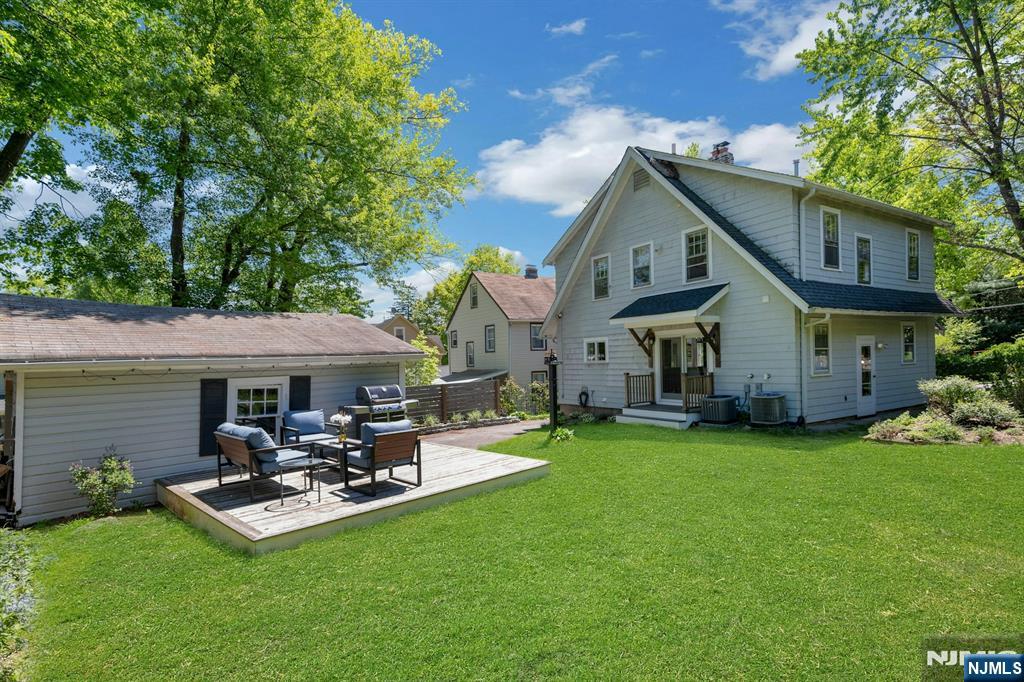 129 Mt Hebron Road Montclair, NJ 07043 - Photo 32 of 33