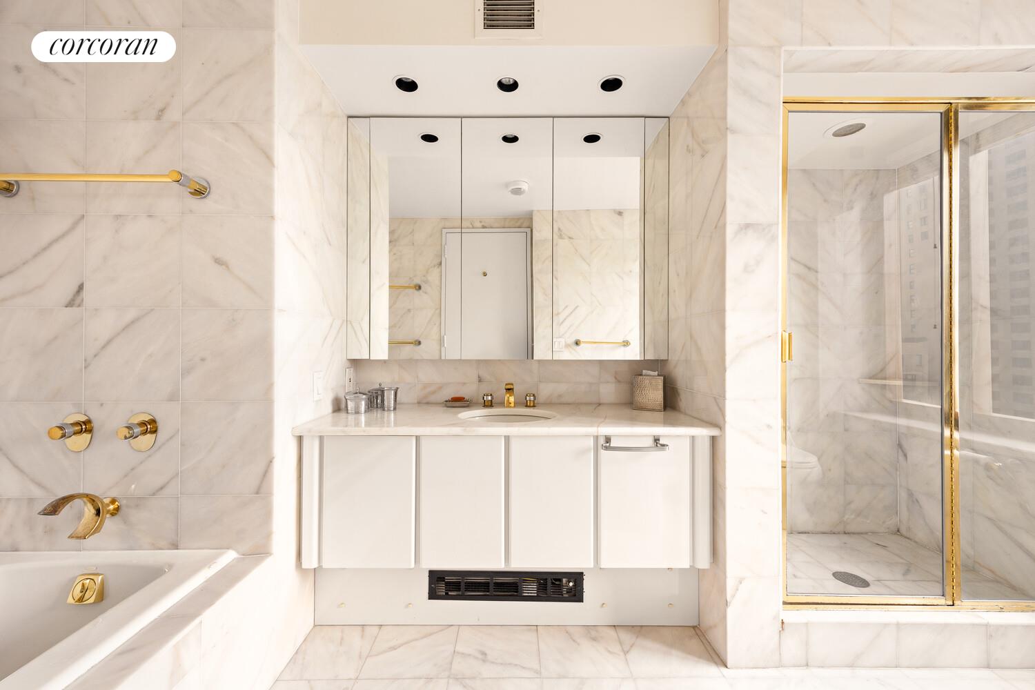 45 East 80th Street, Unit 17B Manhattan, NY 10075 - Photo 7 of 13