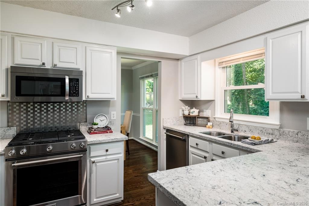 10451 Fairway Ridge Road Charlotte, NC 28277 - Photo 14 of 48