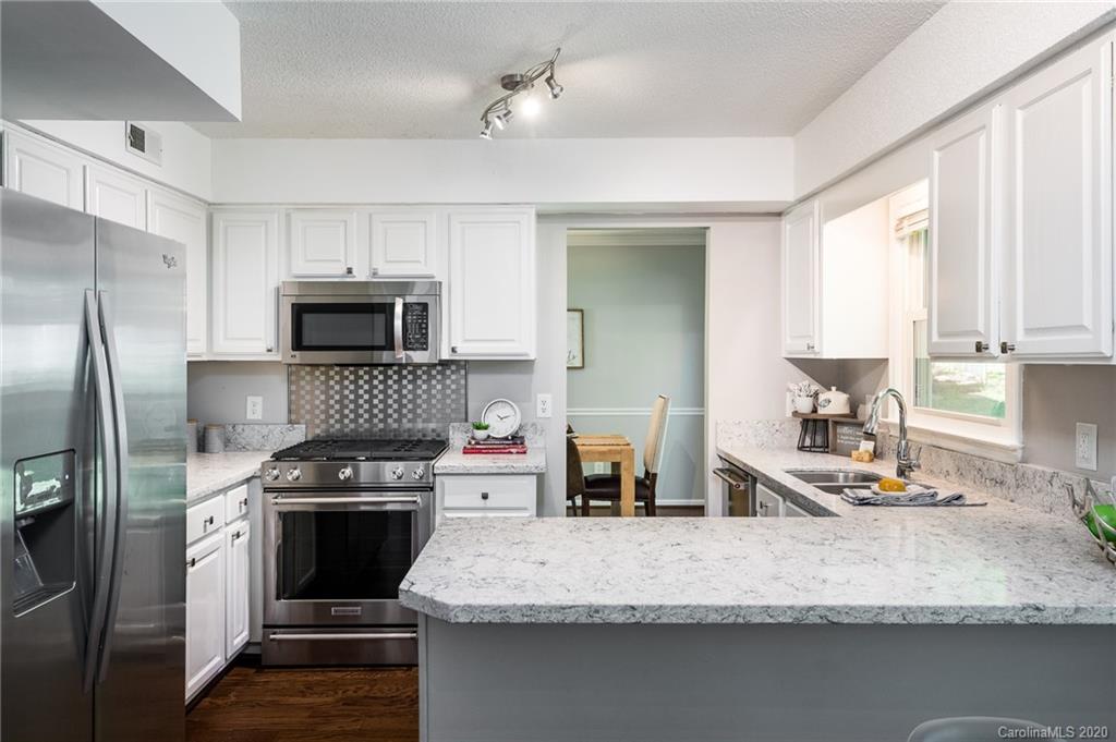 10451 Fairway Ridge Road Charlotte, NC 28277 - Photo 15 of 48