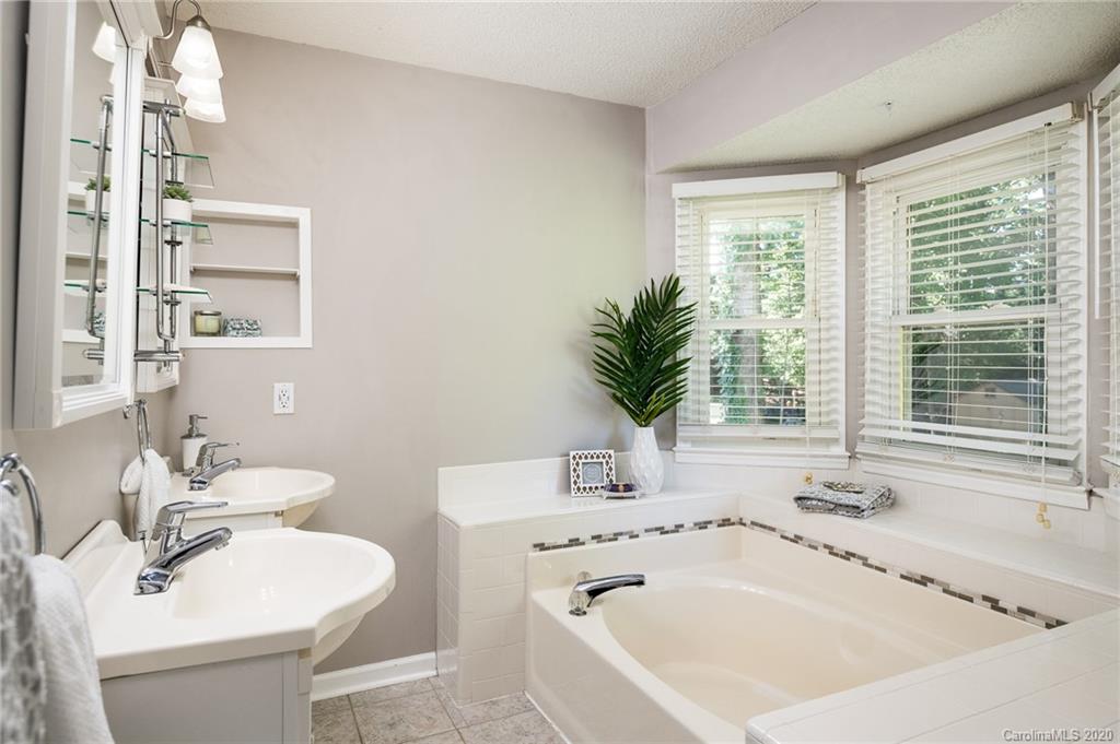 10451 Fairway Ridge Road Charlotte, NC 28277 - Photo 29 of 48