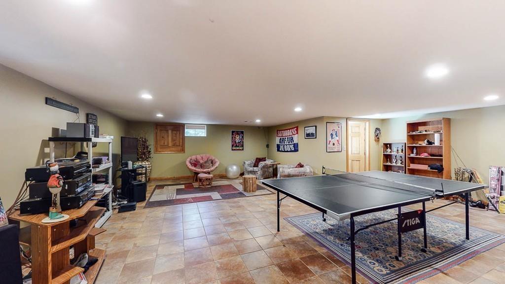 8 Holmes Road Boxford, MA 01921 - Photo 33 of 42 Gallery Image 33