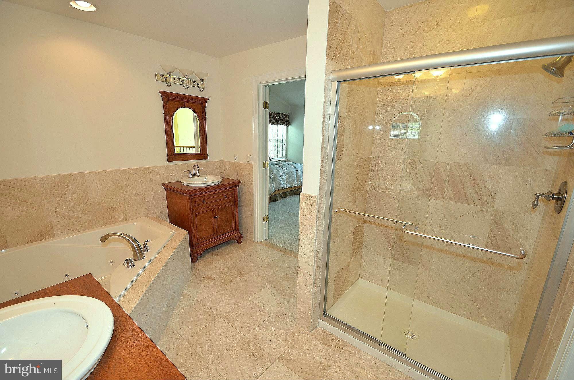 2515 Howard Grove Road Davidsonville, MD 21035 - Photo 18 of 30 Bath