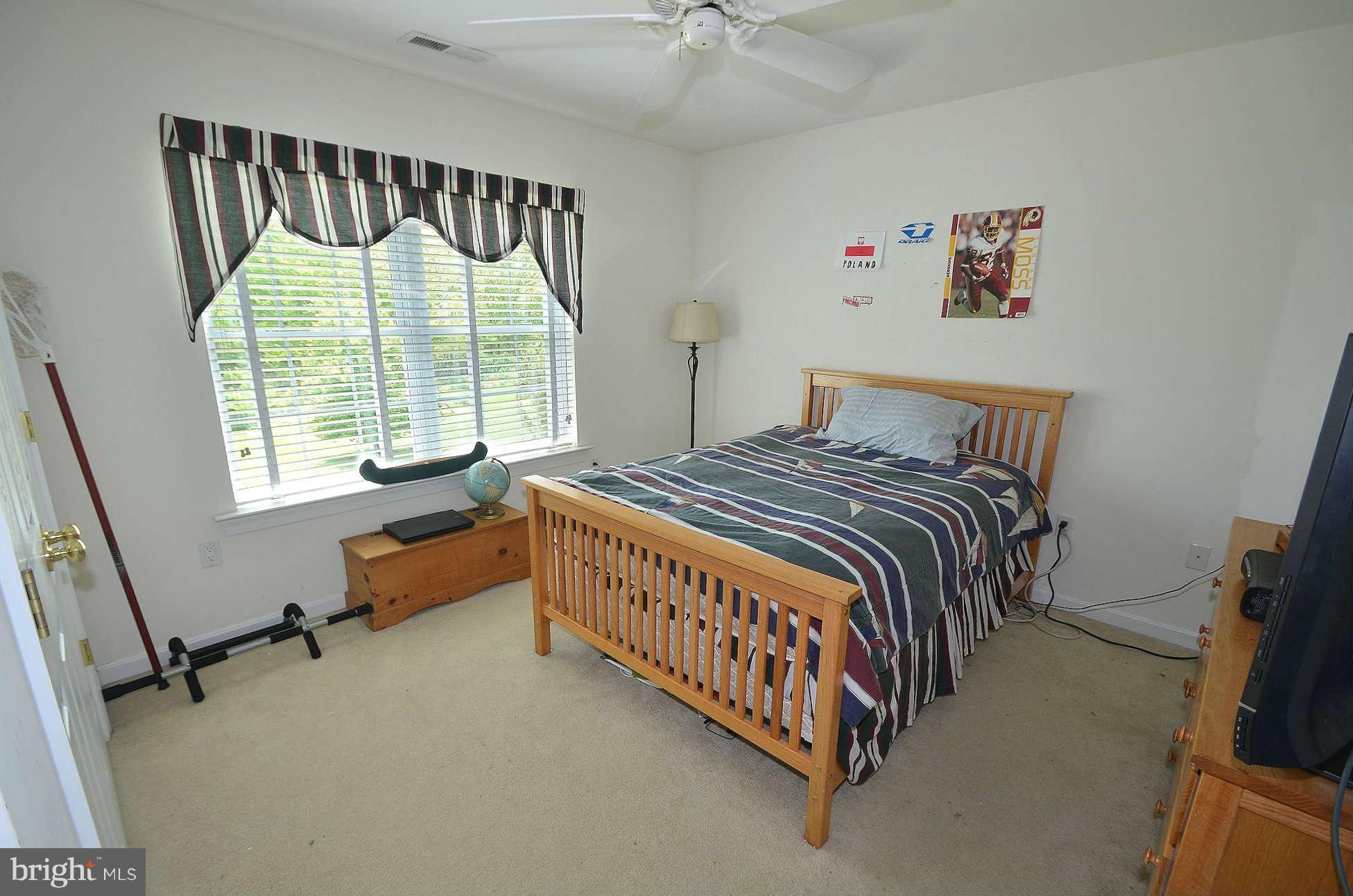 2515 Howard Grove Road Davidsonville, MD 21035 - Photo 22 of 30 Bedroom