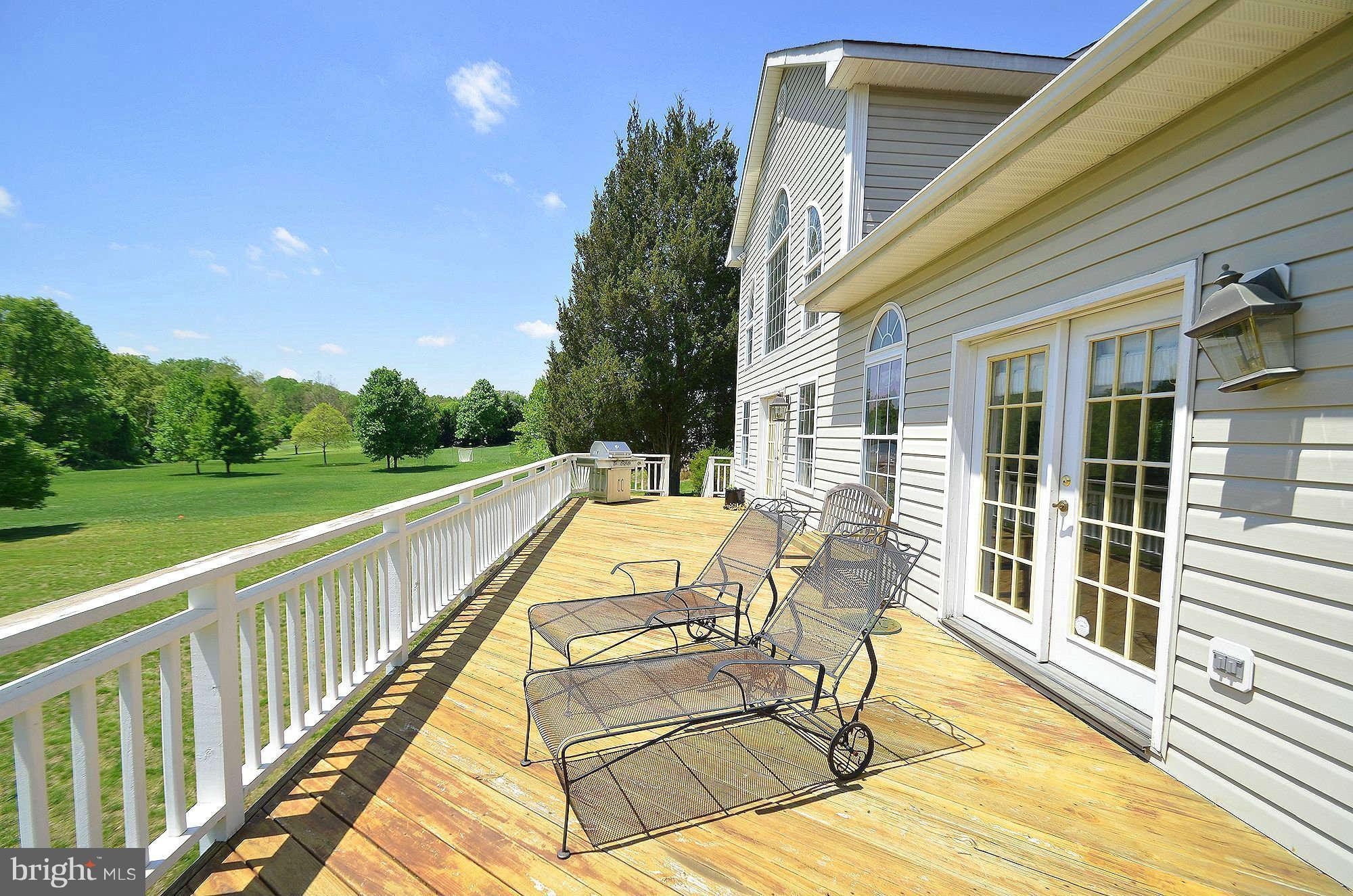 2515 Howard Grove Road Davidsonville, MD 21035 - Photo 25 of 30 Expansive Deck
