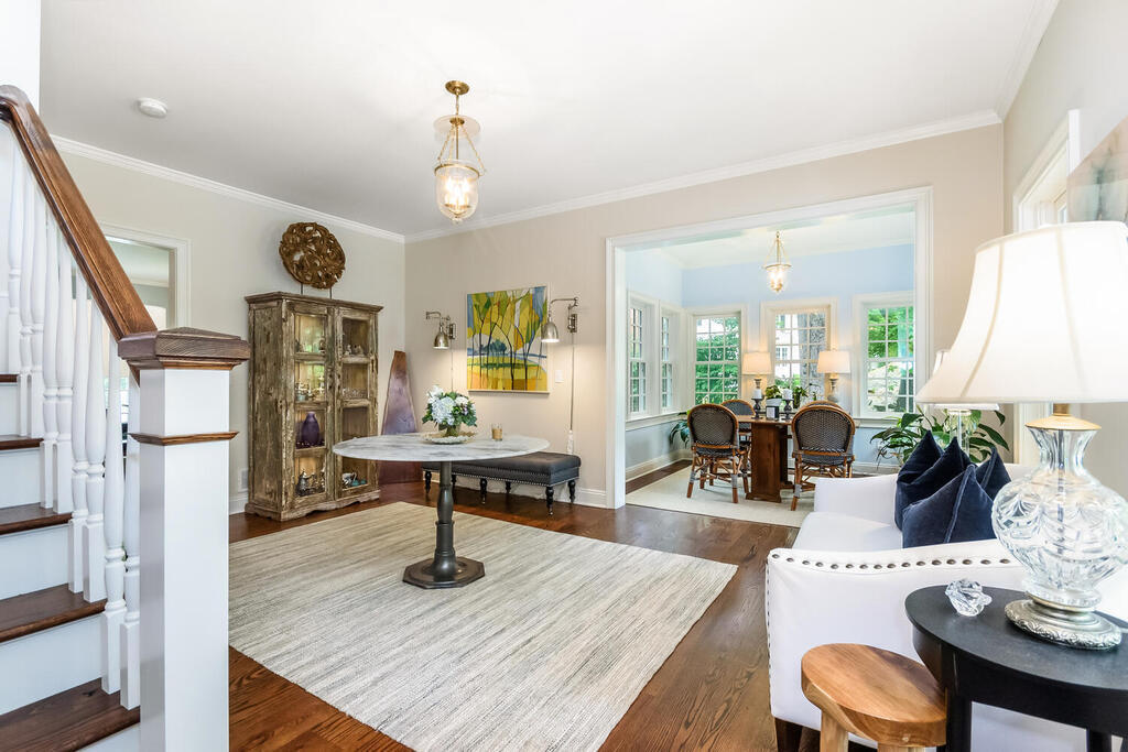 327 Middlesex Road Darien, CT 06820 - Photo 6 of 40 a living room with furniture a rug and white walls