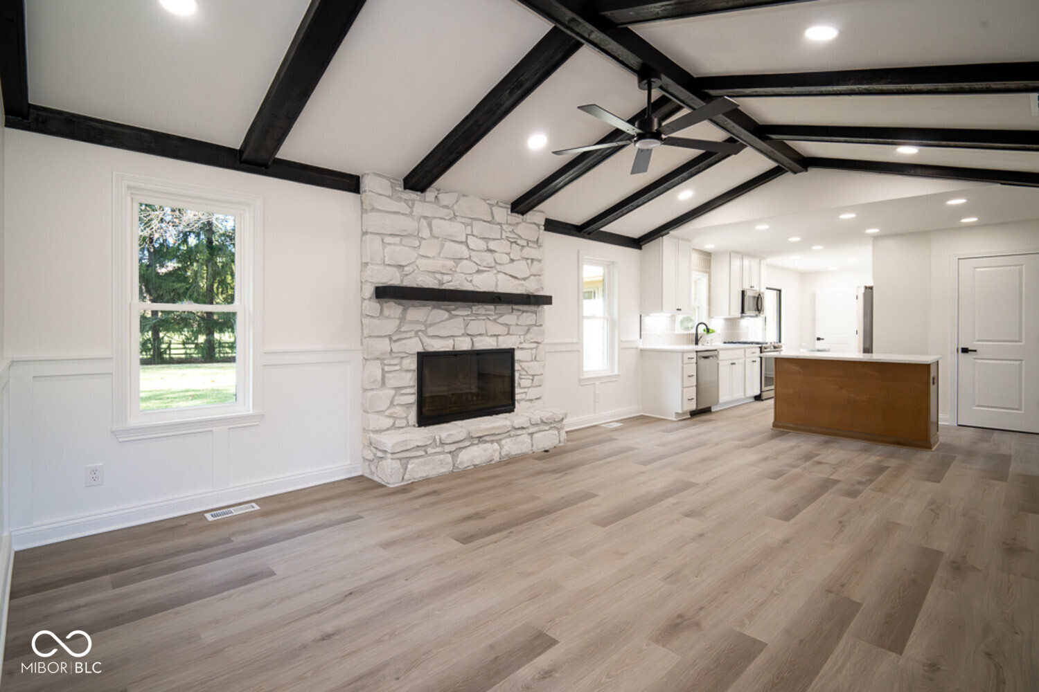 700 Ridge Road Greenwood, IN 46142 - Photo 14 of 32