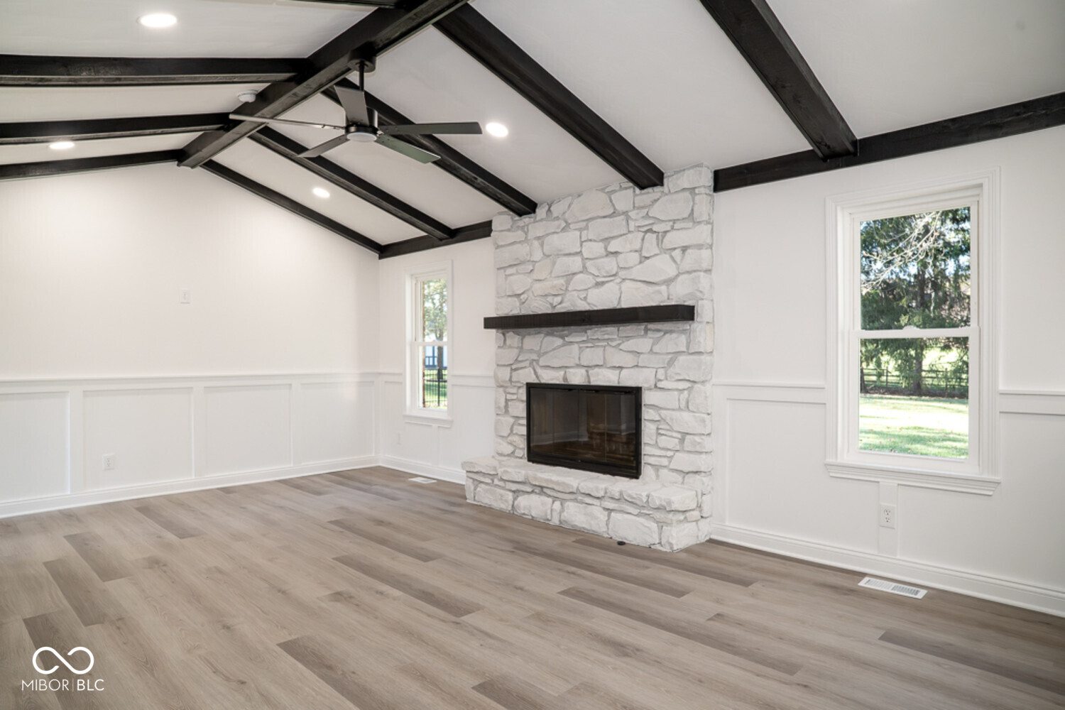 700 Ridge Road Greenwood, IN 46142 - Photo 16 of 32