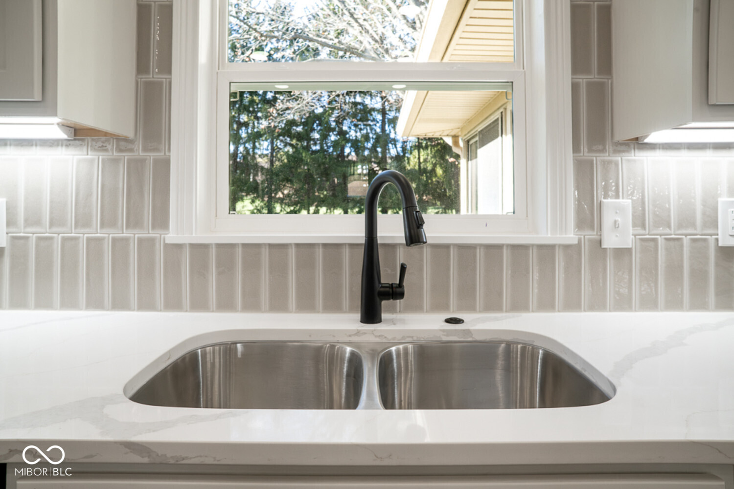 700 Ridge Road Greenwood, IN 46142 - Photo 21 of 32