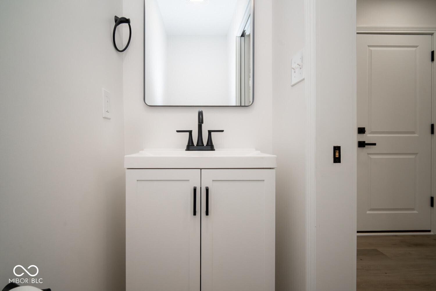 700 Ridge Road Greenwood, IN 46142 - Photo 30 of 32