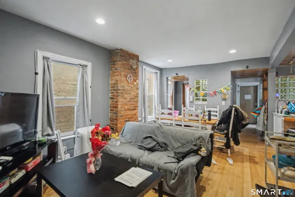 $799,000 | 219 Dwight Street, New Haven, CT 06511