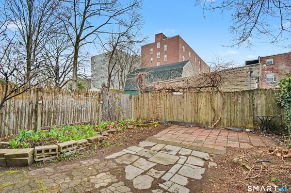 $799,000 | 219 Dwight Street, New Haven, CT 06511