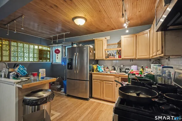 $799,000 | 219 Dwight Street, New Haven, CT 06511