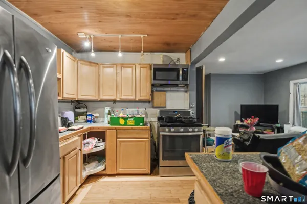 $799,000 | 219 Dwight Street, New Haven, CT 06511