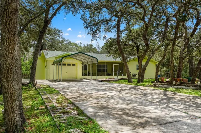 $255,000 | 9116 Manetta Road, Weeki Wachee, FL 34613
