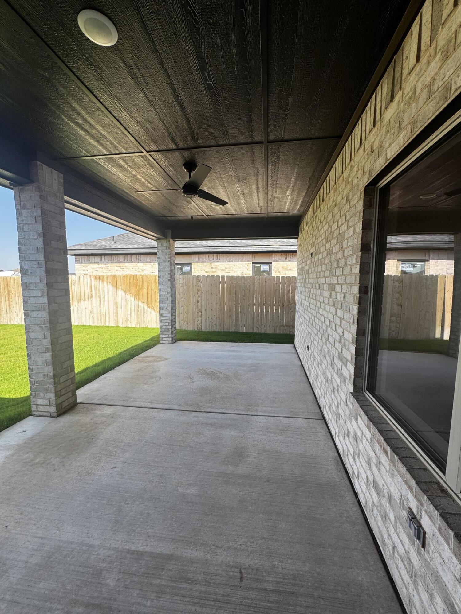 6917 14th Street Lubbock, TX 79416 - Photo 23 of 25 IMG_3851