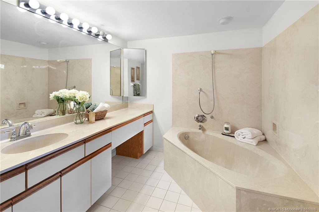 3480 Southeast Martinique Trace, Unit 103 Stuart, FL 34997 - Photo 27 of 72