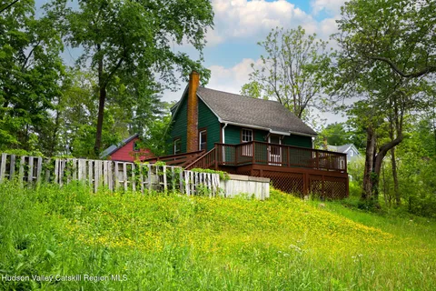 $755,000 | 14 Lake Hill Road, Kingston, NY 12401