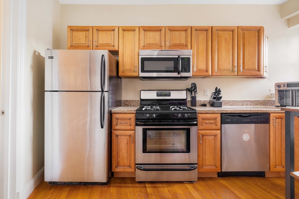 59-61 Endicott Street Boston, MA 02113 - Photo 13 of 25