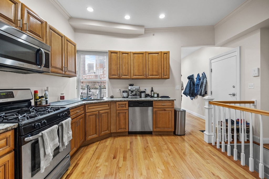 59-61 Endicott Street Boston, MA 02113 - Photo 7 of 25