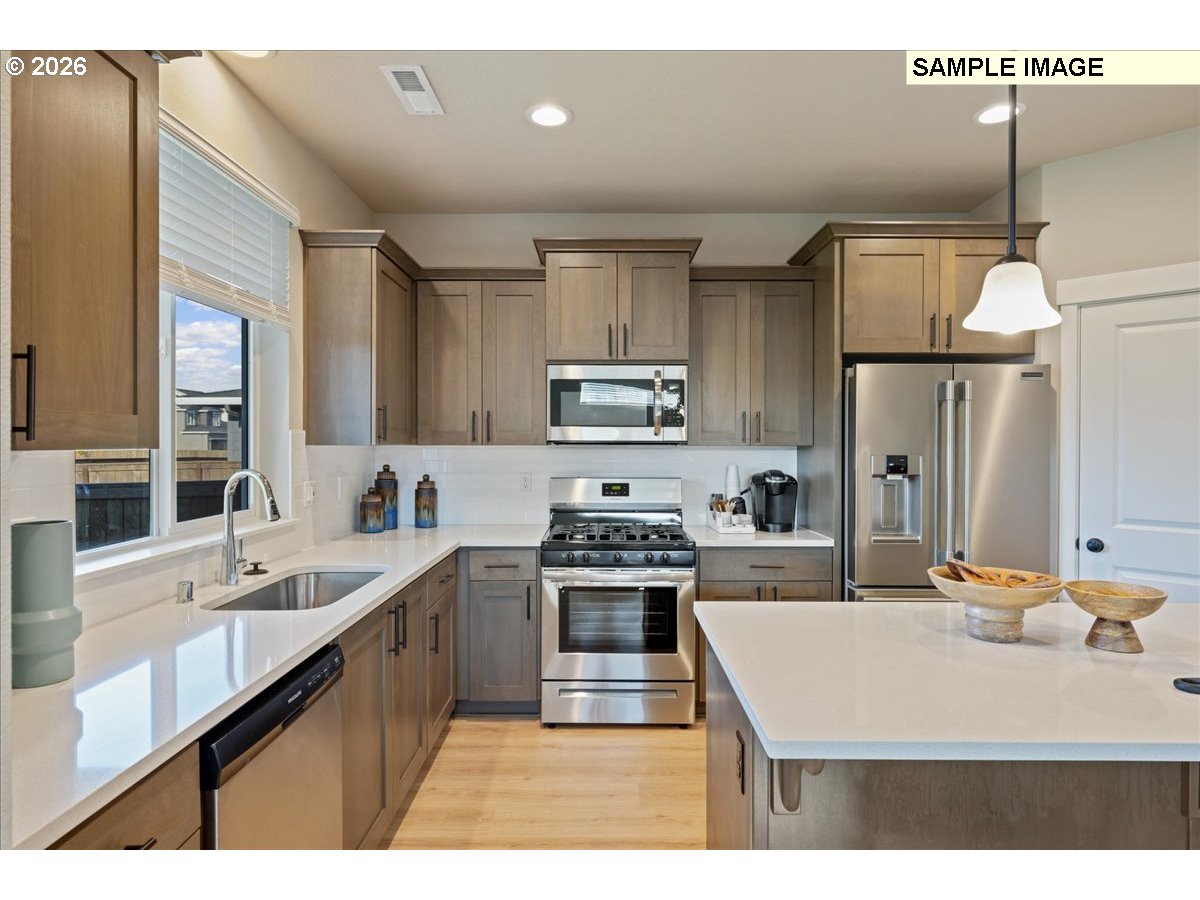 717 North Russet Place, Unit 191 Ridgefield, WA 98642 - Photo 6 of 21