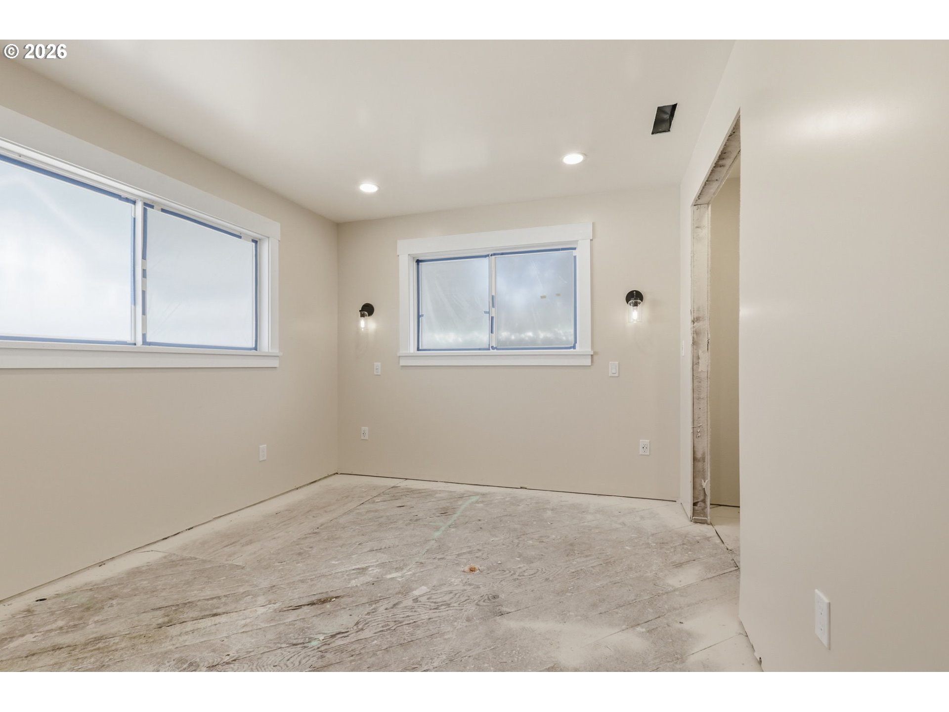 14305 Southeast River Road Milwaukie, OR 97267 - Photo 25 of 36