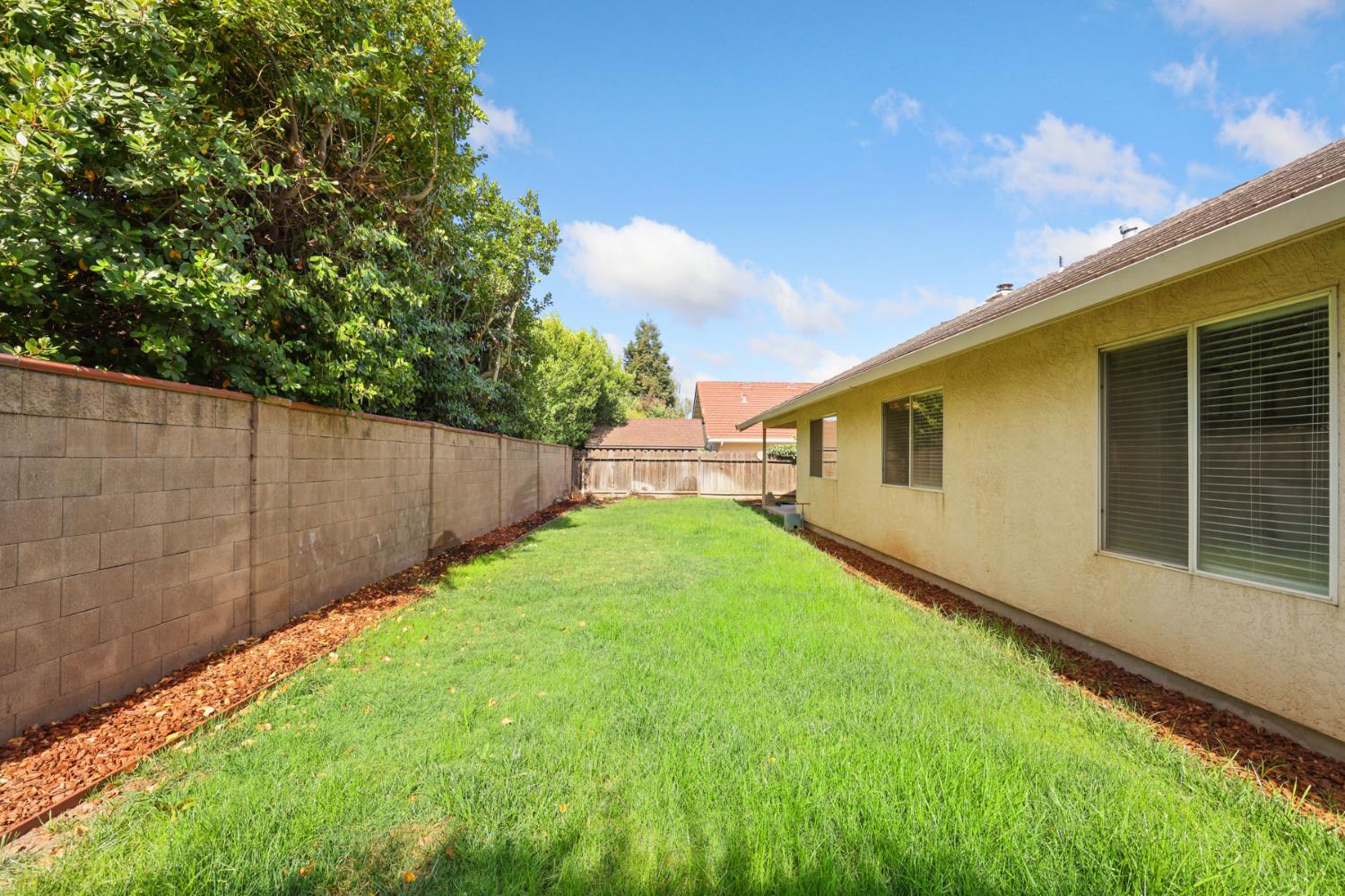 924 East Milgeo Avenue Ripon, CA 95366 - Photo 32 of 33