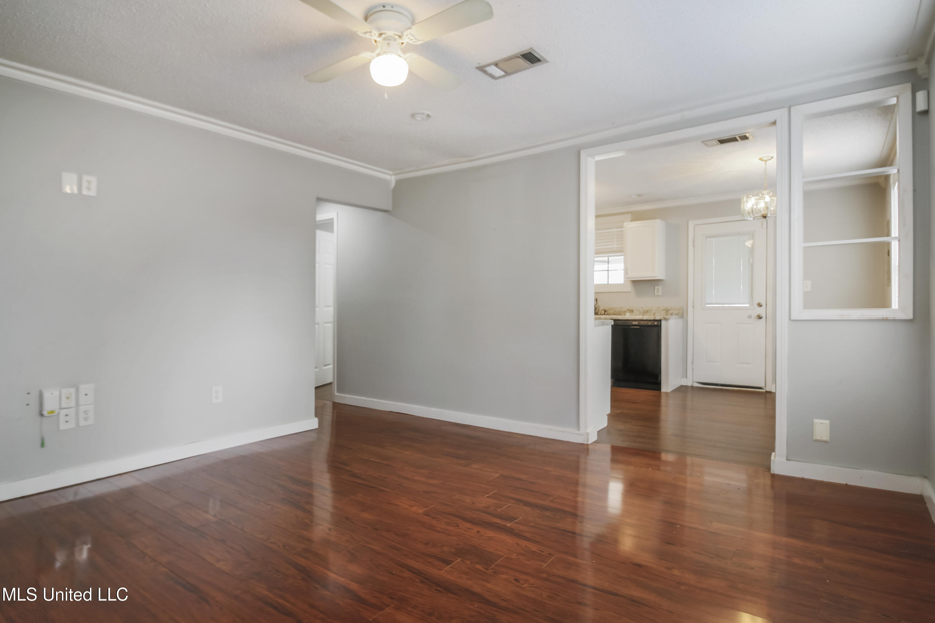 13266 Blue Meadows Road Pass Christian, MS 39571 - Photo 6 of 22 IMG_7972