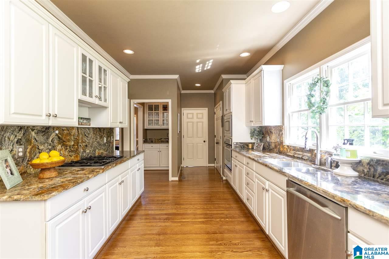 1719 Ridge Road Birmingham, AL 35209 - Photo 15 of 43 Gallery Image 15