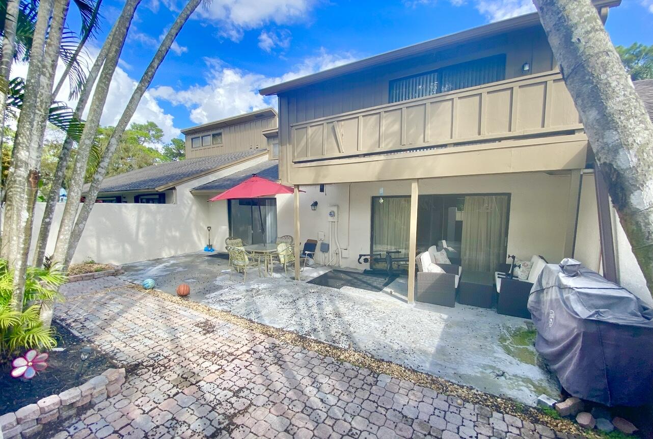 295 Pine Shadow Way Wellington, FL 33414 - Photo 12 of 13 IMG_5370