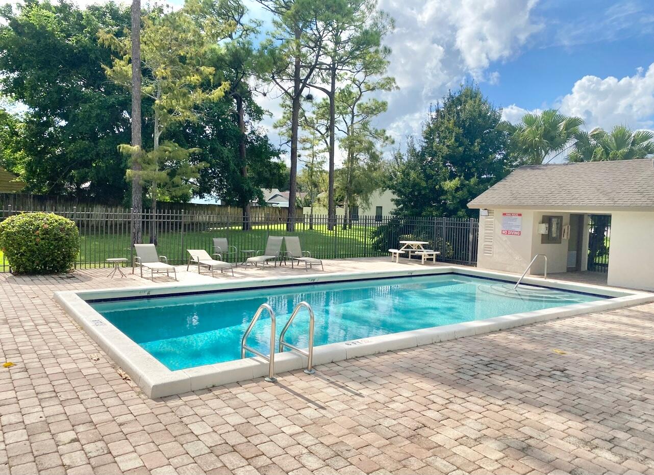 295 Pine Shadow Way Wellington, FL 33414 - Photo 13 of 13 IMG_7210