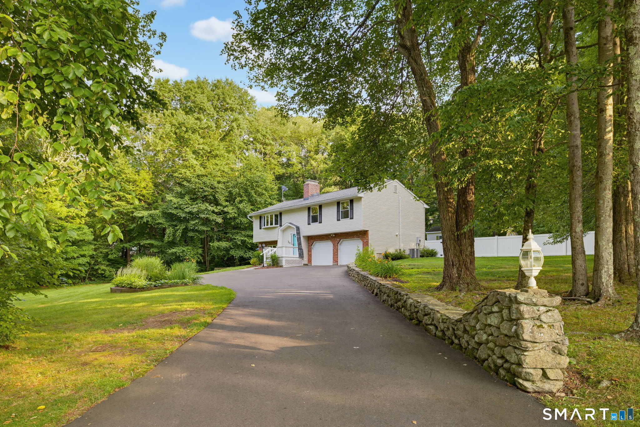 15 Fieldwood Road Watertown, CT 06795 - Photo 1 of 39