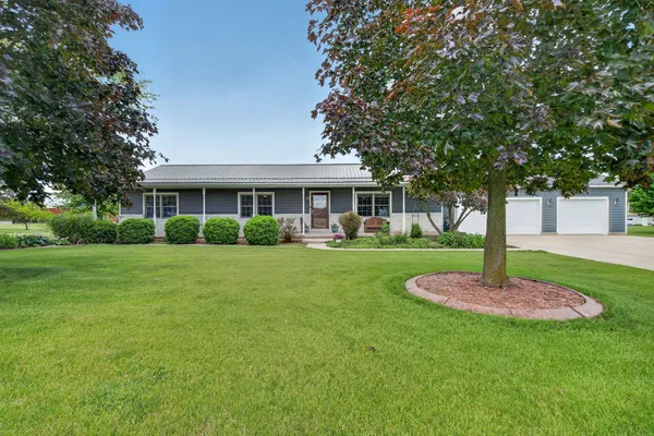 $439,900 | 3365 School Drive, Morris, IL 60450