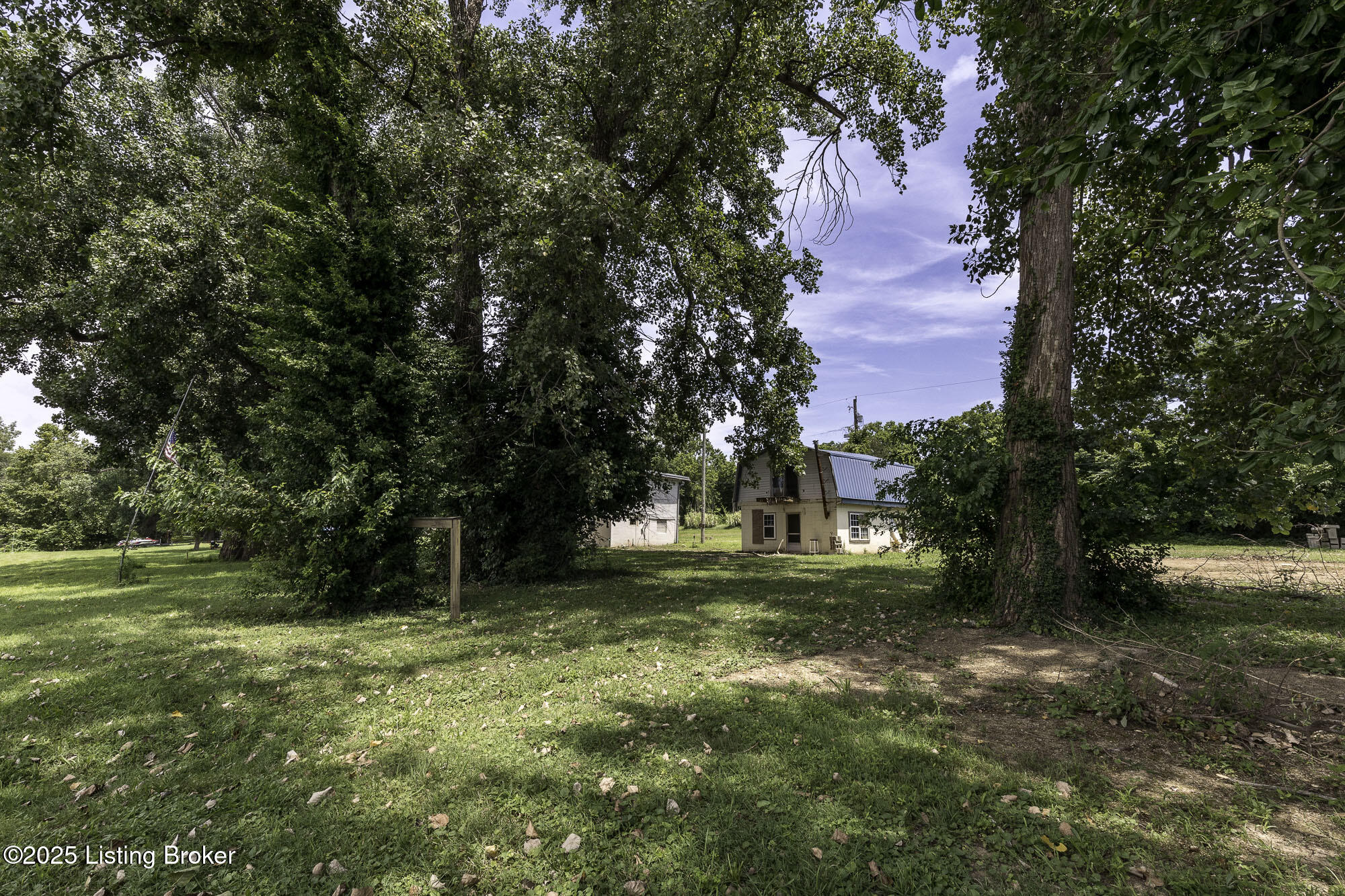 5209 River Road Louisville, KY 40222 - Photo 29 of 53 River029