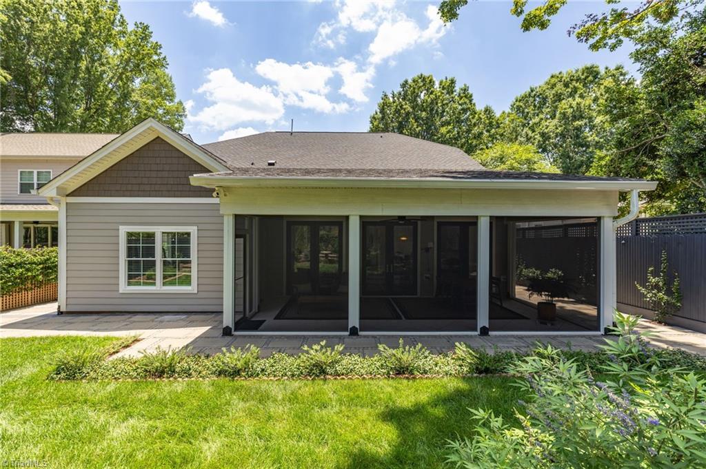 1504 Independence Road Greensboro, NC 27408 - Photo 7 of 49