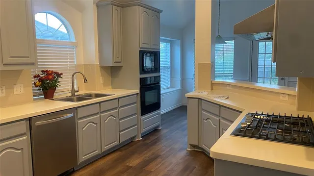 $2,500 | 825 Redbud Drive, Allen, TX 75002