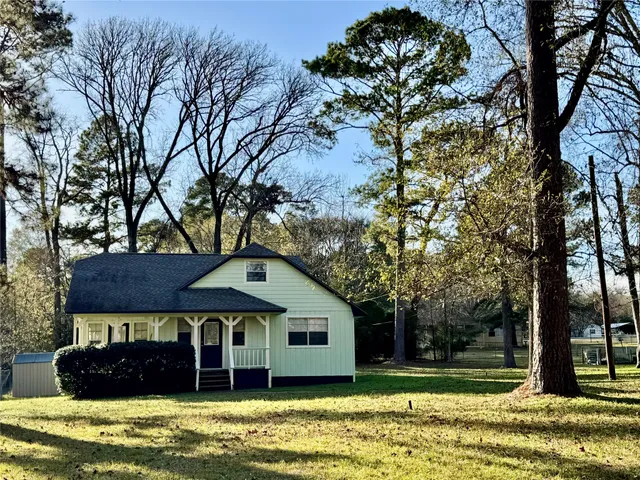 $1,700 | 504 Timber Bay Drive, Trinity, TX 75862