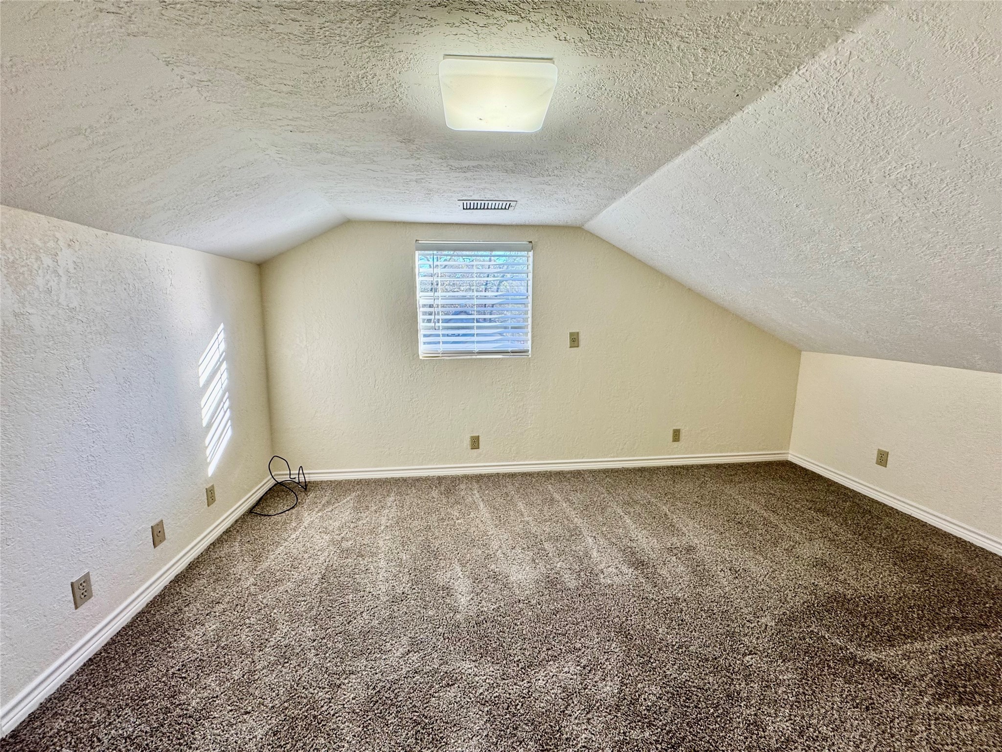 504 Timber Bay Drive Trinity, TX 75862 - Photo 35 of 48 upstairs bedroom