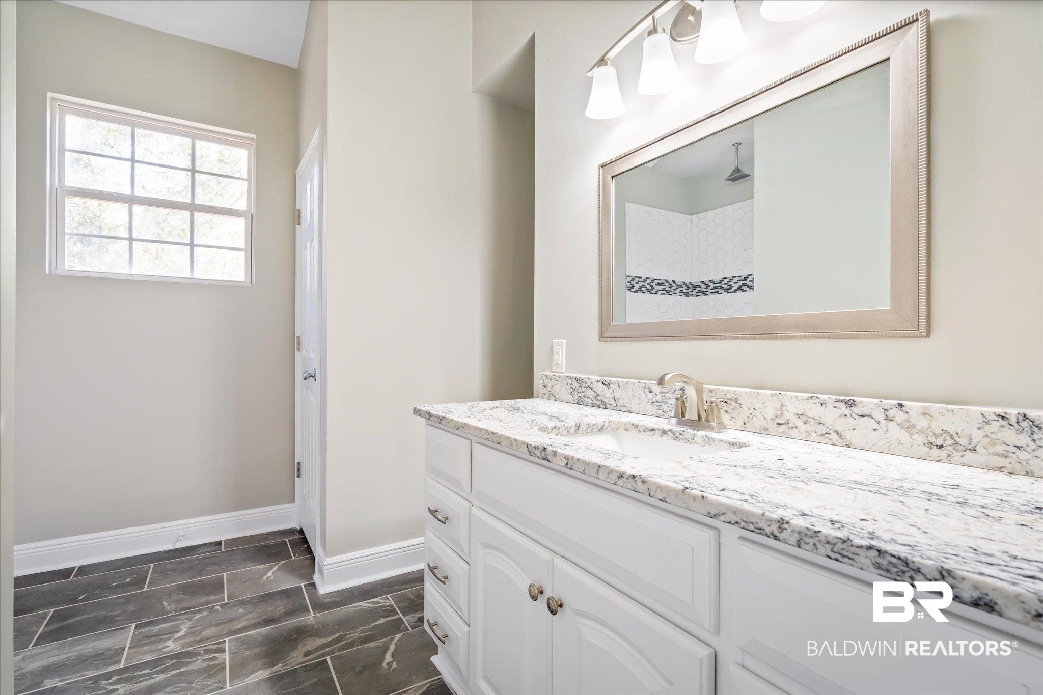 388 Ridgewood Drive Daphne, AL 36526 - Photo 11 of 30