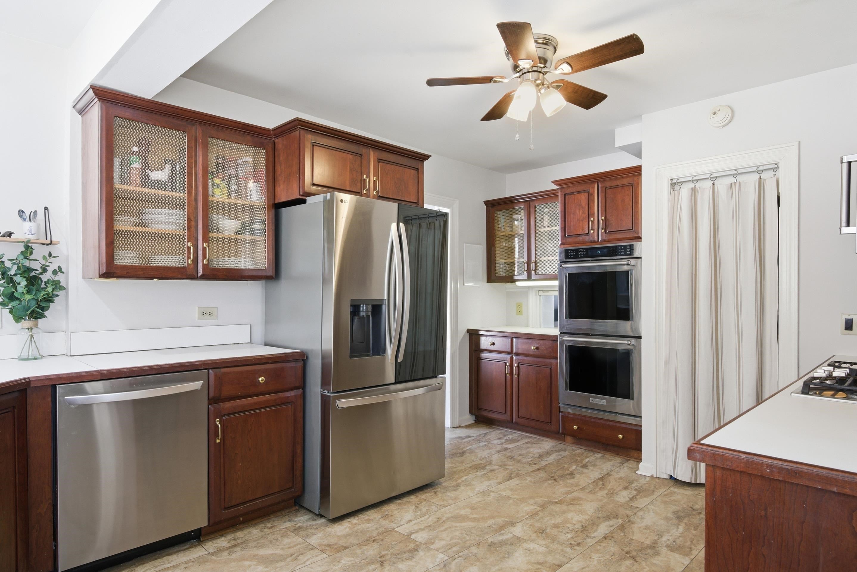 2120 Peppers Ferry Road Pulaski, VA 24301 - Photo 16 of 90 Gallery Image 16